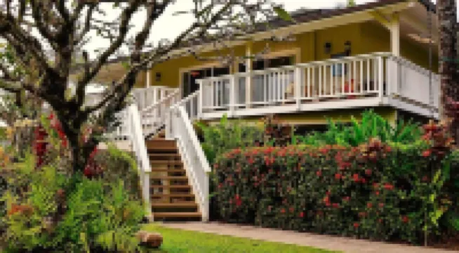 Hawaiian Classic on Golf Course with Stunning Views