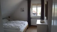 North Sea coast, charming Frisian house with fireplace, conservatory, sauna, beach chair Hotels in der Nähe von Meerwasser-Hallenwellenbad