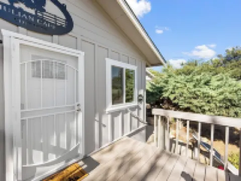 Julian Cafe Family Cottage - Includes Breakfast at The Julian Cafe & Bakery 朱利安酒店