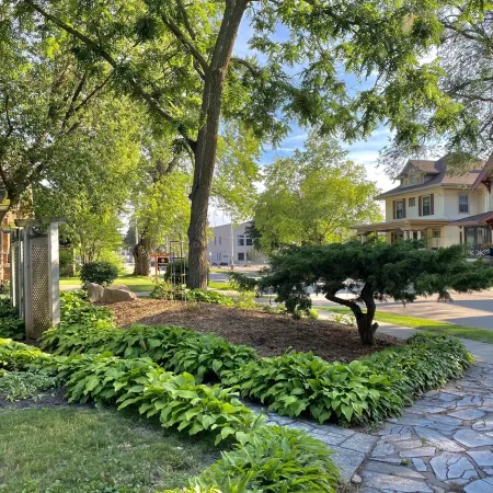 Entire Victorian Mansion - Near Main St & Farmer’s Mkt - Sleeps12