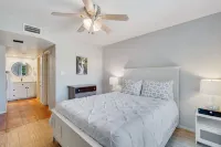 Clean Quiet Beautiful Resort with 3 Pools