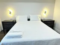 GETAWAY/PRIVATE SUITE C, Отели рядом с достопримечательностью «Art Bar»