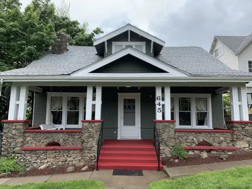 Centrally located for all your activities!