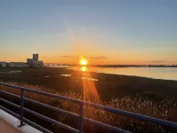 Bayside Retreat with Fabulous Views, Short walk to the Beach, Marvelous Sunsets - balcony