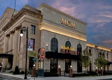 2 Bedroom-near Hospitals, Six Flag, Big E