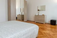 TONIOLO VENICE ROOMS Hotels in Mestre Centro