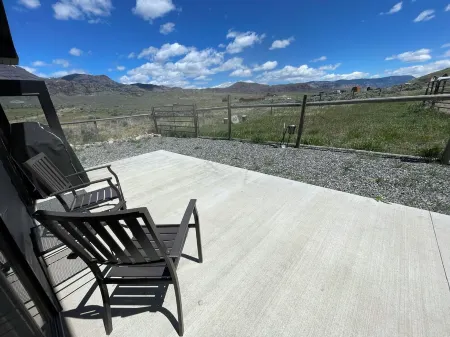 In the beautiful town of Wapiti Wy, only 32 miles from E gate of Yellow stone