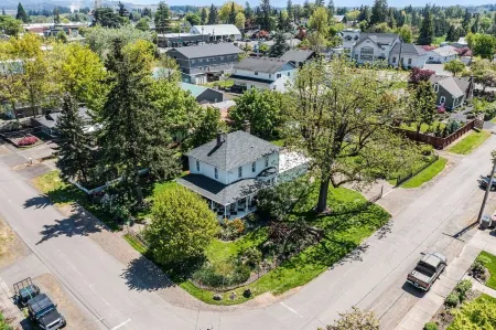 Carlton Farmhouse - A Quintessential Farmhouse in the heart of Carlton