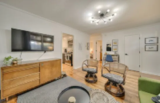 Unexpected Little Gem Minutes from Downtown