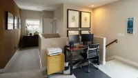 Luxury Home, Hot Tub, Child/Pet-Friendly, Cool Art