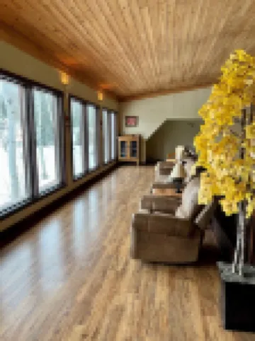 Largest Cabin Available for Rent in Cucahra! 26+