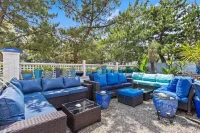 VERY BEAUTIFUL, CUSTOM DESIGNED-CREATED-BUILT LUXURY HOME!!!! PRIVATE BEACH!!!!