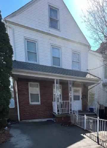 NewRo Chic Retreat- 3 Bdrms 30 min to NYC