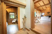 Charming chalet Hotels in Demi-Quartier