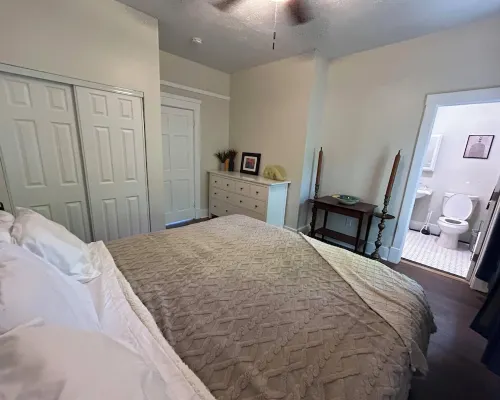 Unit 1 - Copper - Pinal Creek East - private yard - wifi - central location Hotels in Globe