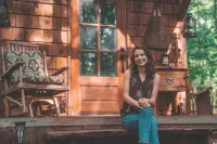 Walden Cabin Experience Hotels in Huntsville