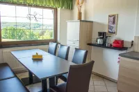 Traumhafte Aussicht für Aktivurlauber Hotels in Struppen