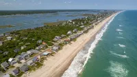 The Salty Snail - Oceanfront Cottage