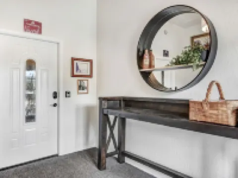 The Executive Suite- Apartment near the river! Hotels in Rogue River