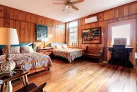 Church of the Perpetual Boogie: near VIR & Casino