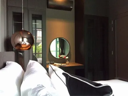 Appartement totalement neuf decoration en bois de hetre proche Allemagne Отели рядом с достопримечательностью «Gare Routière»