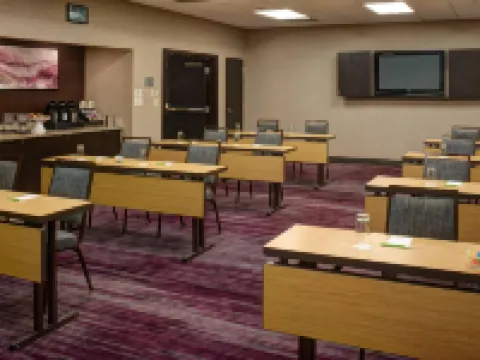 Courtyard des Moines West/Clive Hotels in Clive