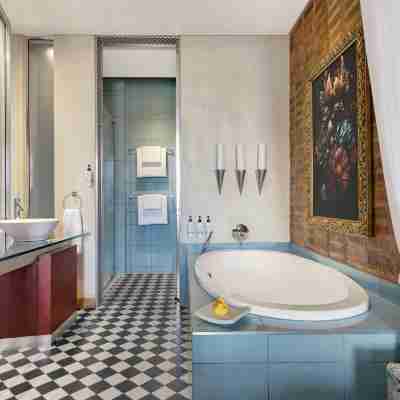 African Pride Melrose Arch, Autograph Collection® Rooms