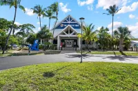 2/2 Condo Steps from the Beach Hotel in zona Ocean Cay Park