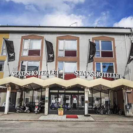 First Hotel Statt Отели в г. комунна Сёдерхамн