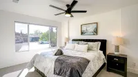 Home near montgomery village w/ heated pool
