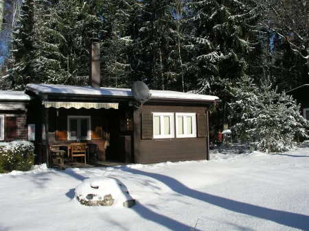 Cottage on the lake with lake view Отели в г. Родинг