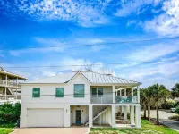 Amazing Ocean Views with private pool and hot tub...20 steps to the sand!