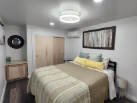 Mt Whitney View Home! Hotels in Lone Pine