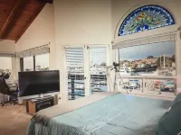 Best Location on Exclusive North Bay Front, Balboa Island