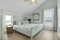 Oceanfront with Hot Tub & Elevator. Views from Every Room! - 4-Star