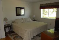 Unique Marina Side Condo With Great Views And Fun Atmosphere!
