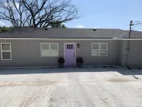 Completely renovated home in Quiet Cove with a Dock!