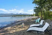 Whitefish Lakefront 3 BR Penthouse, 5 min from downtown, view of Big Mountain