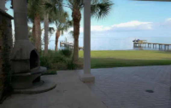 Romantic Escape; Open Gulf View; Your Own Private Dock!  Elevator to master.
