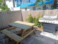 Water View Studio Near Downtown