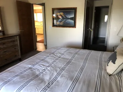 Updated 3 BR/2BA Snow Flower Ski In / Ski Out Condo - Park City Mountain Resort