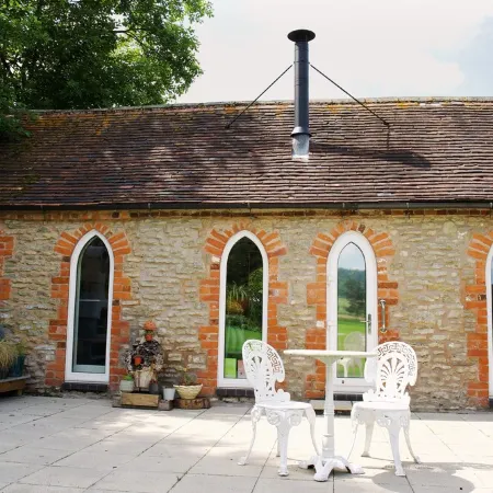 Charming Shropshire Cottage w/ Private Hot Tub, Ice Bath & BBQ