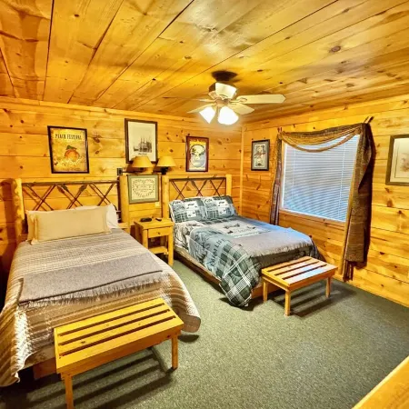 The Woodshed Cabin #304