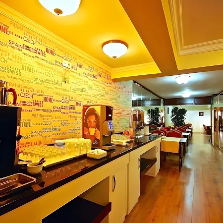 Hotel Mithat Отели рядом с достопримечательностью «Парк развлечений Фан-Фейр»