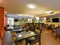 Wyndham Garden Marietta Atlanta North - Breakfast