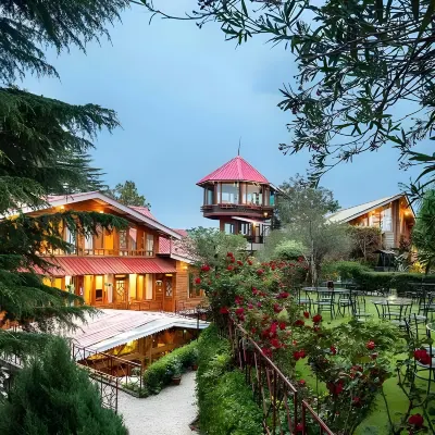 ذا شاليز ناديرا