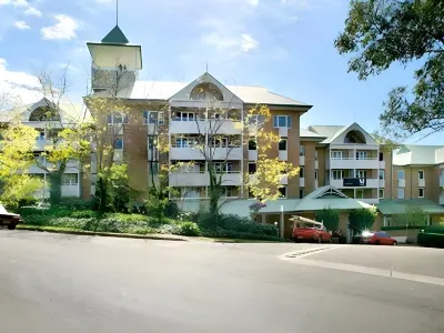 Nesuto Pennant Hills Hotels in Wahroonga