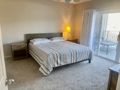Waterfront condo on Lake of the Ozarks