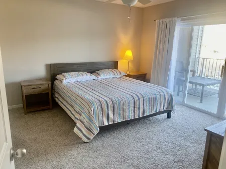 Waterfront condo on Lake of the Ozarks