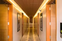 Symphony Inn